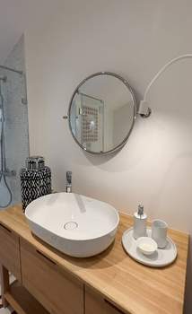 Дом 274м&sup2;, 2-этажный, участок 6 сот.  