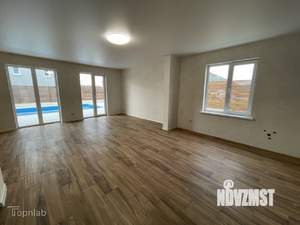 Дом 212м&sup2;, 3-этажный, участок 4 сот.  