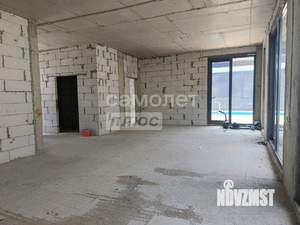 Таунхаус 261м&sup2;, 2-этажный, участок 4 сот.  