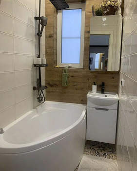 Дом 70м&sup2;, 2-этажный, участок 4 сот.  