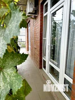 Дом 480м&sup2;, 3-этажный, участок 4 сот.  