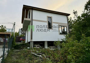 Дача 110м², 2-этажный, участок 6 сот.  