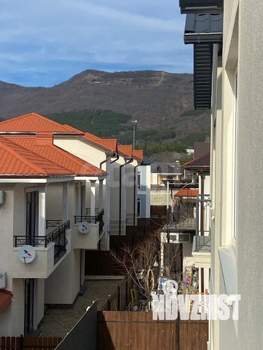 Дом 94м&sup2;, 2-этажный, участок 2 сот.  