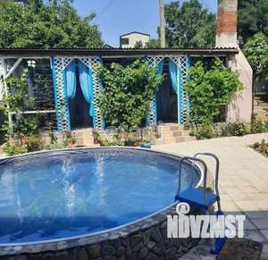 Дом 400м&sup2;, 2-этажный, участок 5 сот.  