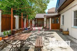 Дом 137м&sup2;, 2-этажный, участок 6 сот.  