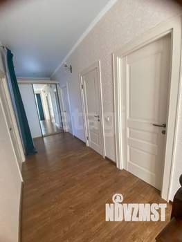 Дом 177м&sup2;, 2-этажный, участок 4 сот.  