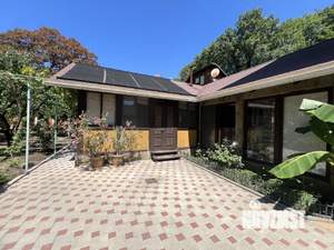 Коттедж 431м&sup2;, 3-этажный, участок 15 сот.  