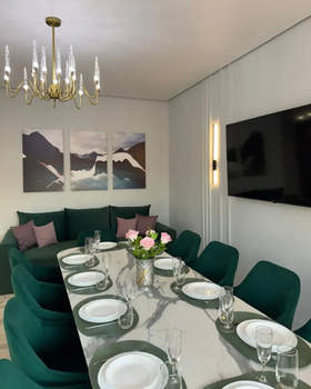 Дом 267м&sup2;, 3-этажный, участок 4 сот.  