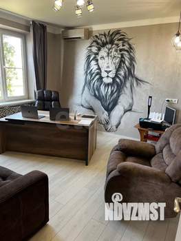 Дом 188м&sup2;, 3-этажный, участок 14 сот.  