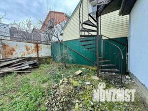 Дом 110м&sup2;, 2-этажный, участок 3 сот.  