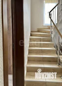 Дом 275м&sup2;, 4-этажный, участок 4 сот.  