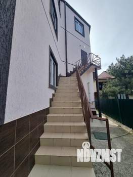 Дом 485м², 3-этажный, участок 4 сот.  