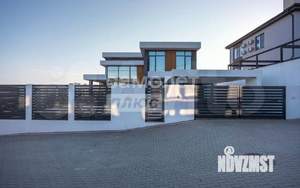 Дом 250м&sup2;, 2-этажный, участок 5 сот.  