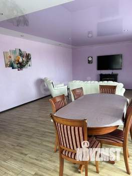 Дом 320м&sup2;, 3-этажный, участок 7 сот.  