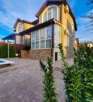 Дом 110м&sup2;, 2-этажный, участок 2 сот.  