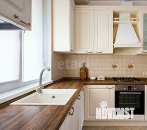 Дом 176м&sup2;, 3-этажный, участок 2 сот.  