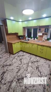 Дом 200м², 3-этажный, участок 7 сот.  