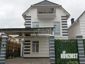 Дом 212м&sup2;, 3-этажный, участок 3 сот.  