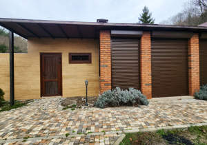 Дом 186м&sup2;, 3-этажный, участок 4 сот.  