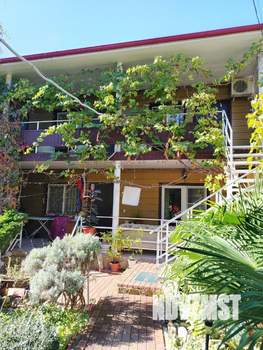 Дом 152м², 2-этажный, участок 4 сот.  