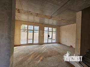 Дом 250м&sup2;, 3-этажный, участок 3 сот.  