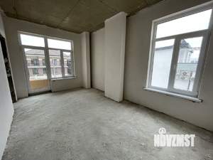 Дом 275м², 3-этажный, участок 3 сот.  