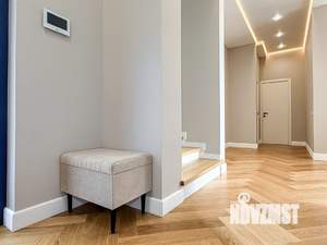 Коттедж 265м&sup2;, 3-этажный, участок 4 сот.  