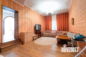 Дом 231м², 2-этажный, участок 5 сот.  