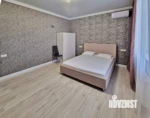 Дом 140м², 3-этажный, участок 3 сот.  