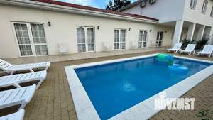 Дом 300м&sup2;, 1-этажный, участок 5 сот.  