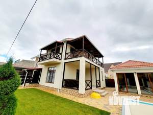 Дом 181м&sup2;, 2-этажный, участок 4 сот.  