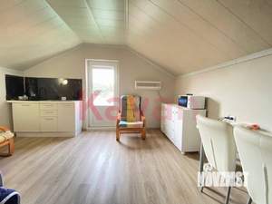 Дом 263м&sup2;, 3-этажный, участок 3 сот.  