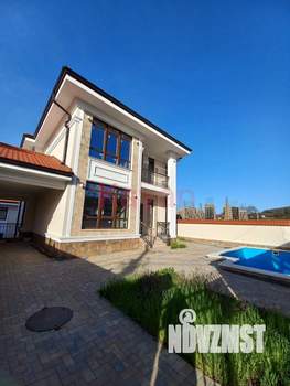 Коттедж 370м&sup2;, 3-этажный, участок 4 сот.  