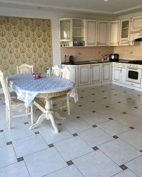 Дом 130м&sup2;, 2-этажный, участок 11 сот.  