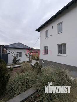 Коттедж 236м&sup2;, 2-этажный, участок 6 сот.  