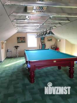 Дом 560м², 3-этажный, участок 8 сот.  