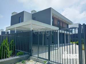 Дом 260м&sup2;, 2-этажный, участок 5 сот.  