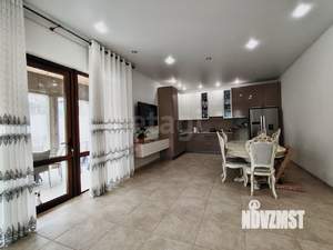 Дом 130м&sup2;, 1-этажный, участок 6 сот.  