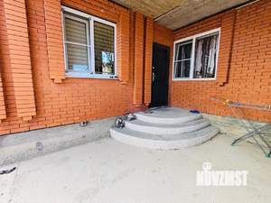 Дом 120м², 2-этажный, участок 6 сот.  