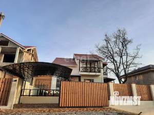 Дом 157м&sup2;, 2-этажный, участок 5 сот.  