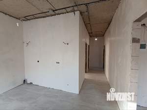 Дом 397м², 3-этажный, участок 4 сот.  