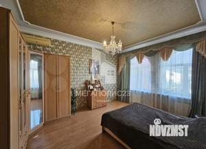 Дом 281м², 3-этажный, участок 5 сот.  