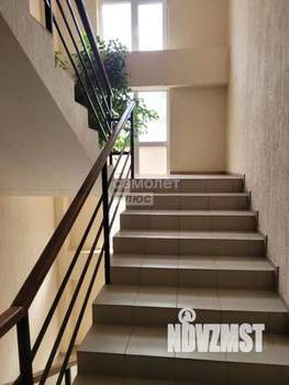 Дом 439м&sup2;, 3-этажный, участок 5 сот.  