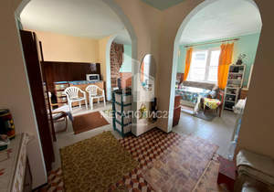 Дом 80м&sup2;, 2-этажный, участок 8 сот.  