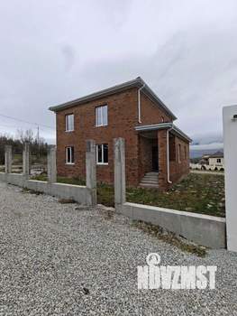 Дом 197м&sup2;, 2-этажный, участок 4 сот.  