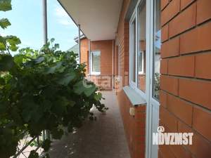 Дом 330м², 2-этажный, участок 6 сот.  