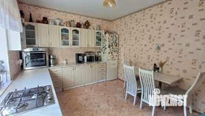 Дом 135м&sup2;, 2-этажный, участок 6 сот.  