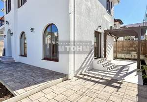 Дом 153м², 2-этажный, участок 3 сот.  