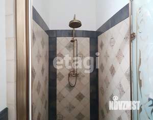 Дом 400м&sup2;, 2-этажный, участок 5 сот.  