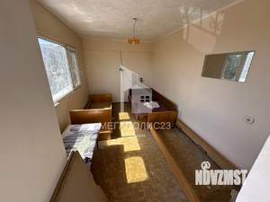 Дом 180м&sup2;, 2-этажный, участок 10 сот.  